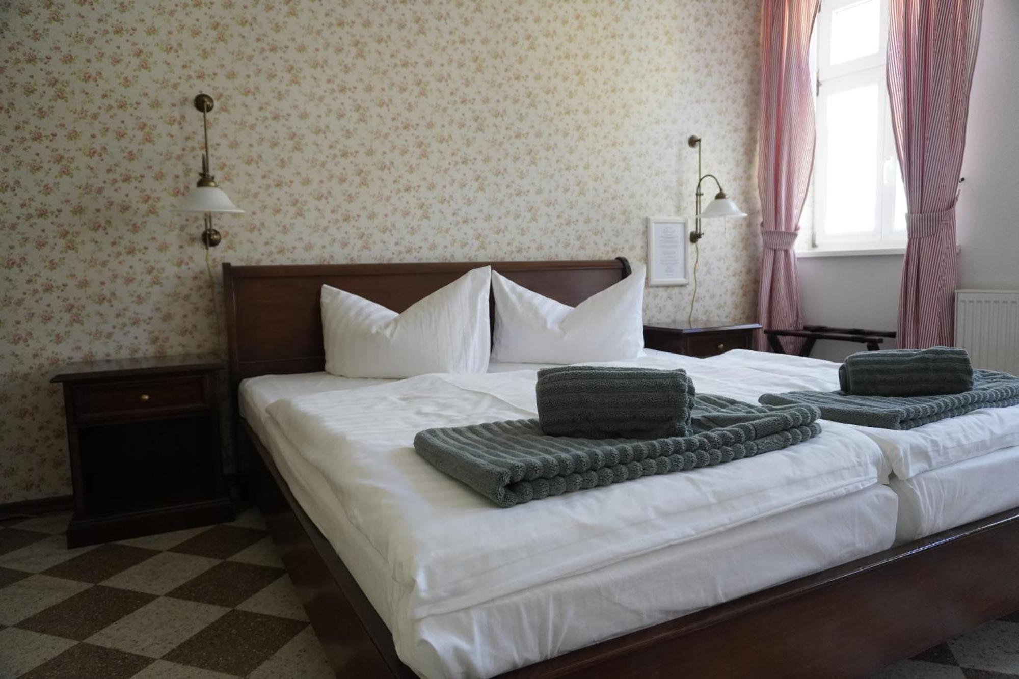 Hotel Garni Zur Post Wernigerode Kültér fotó